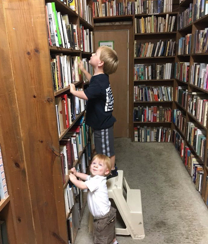 Jane Addams Book Shop-尚贝恩必去景点