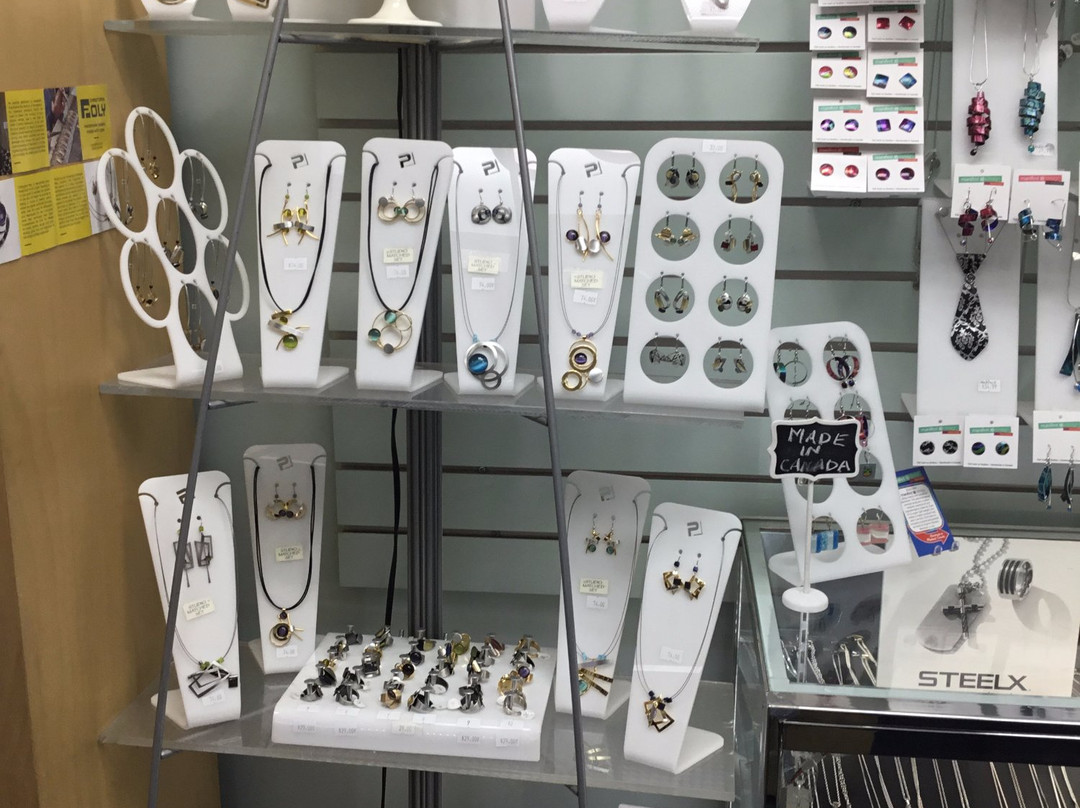 Optimus Jewellery & Watches-滨湖尼亚加拉必去景点