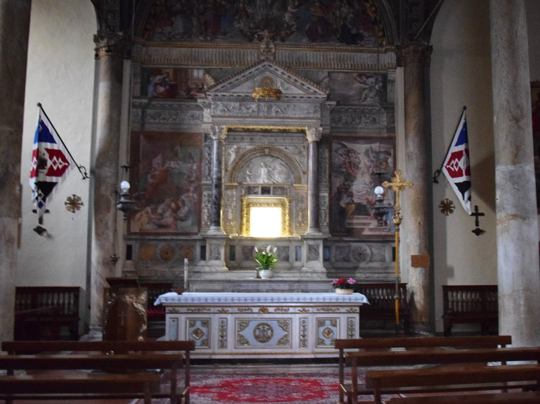 Moltacino旅游景点-Chiesa di Santa Maria in Portico a Fontegiusta