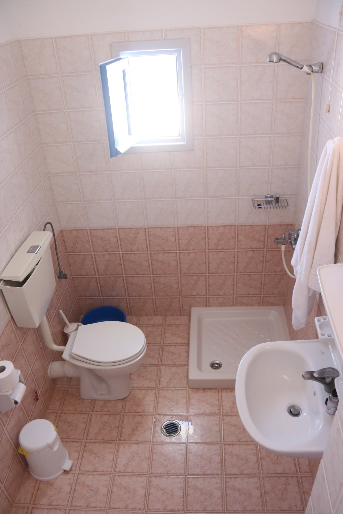 Belvedere Apartments-浴室