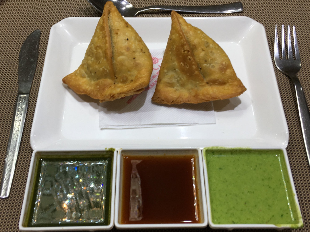 Surangi餐馆和美食-Hotel Papillon