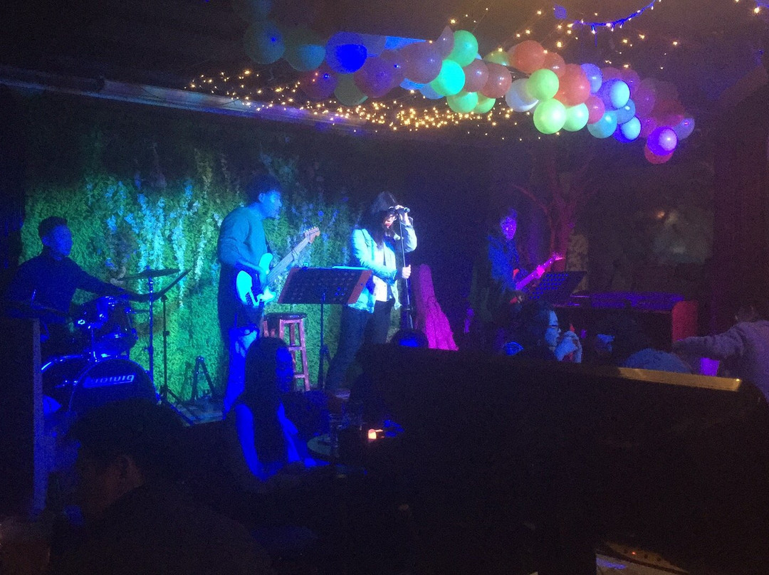 Shares Bar-杭州市必去景点