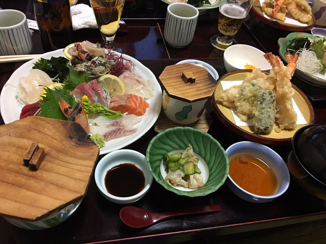 天然活魚の店 花靖