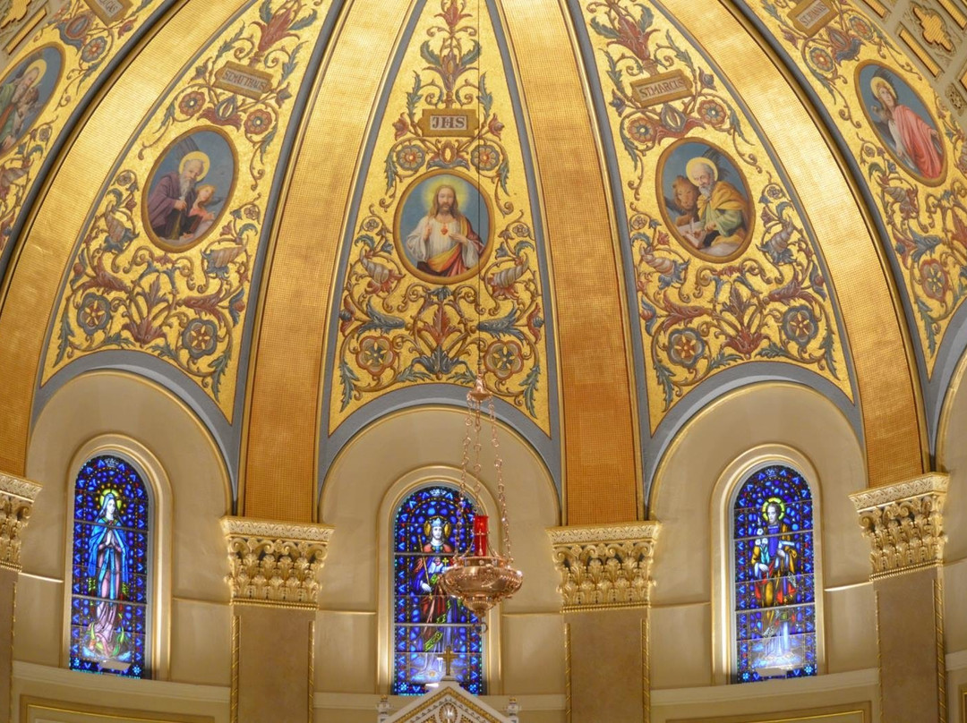 SS Cyril & Methodius Church-Lemont必去景点