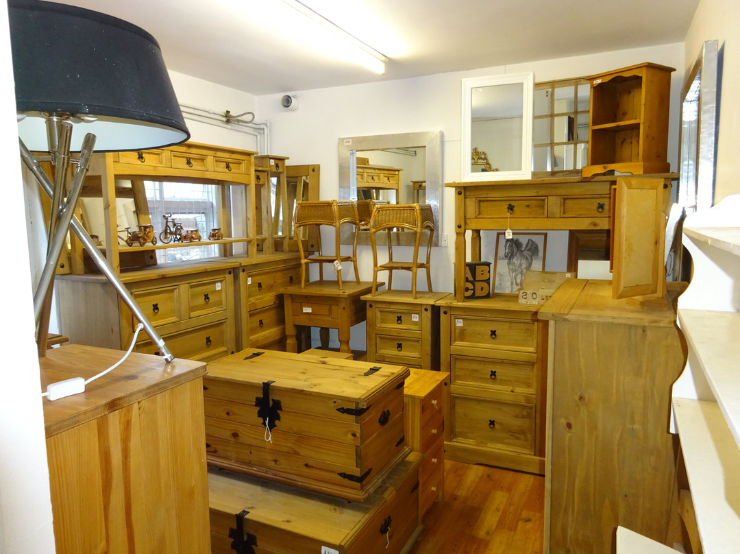 The Old Forge Antiques-斯沃尼奇必去景点