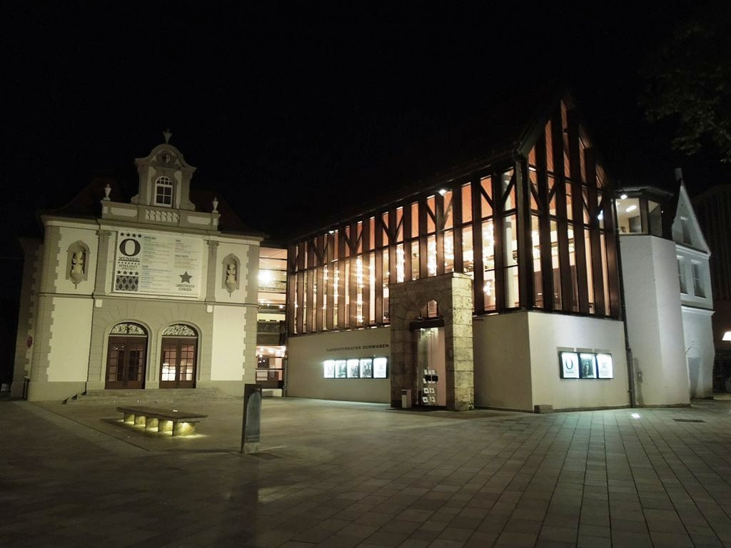Landestheater Schwaben-梅明根必去景点