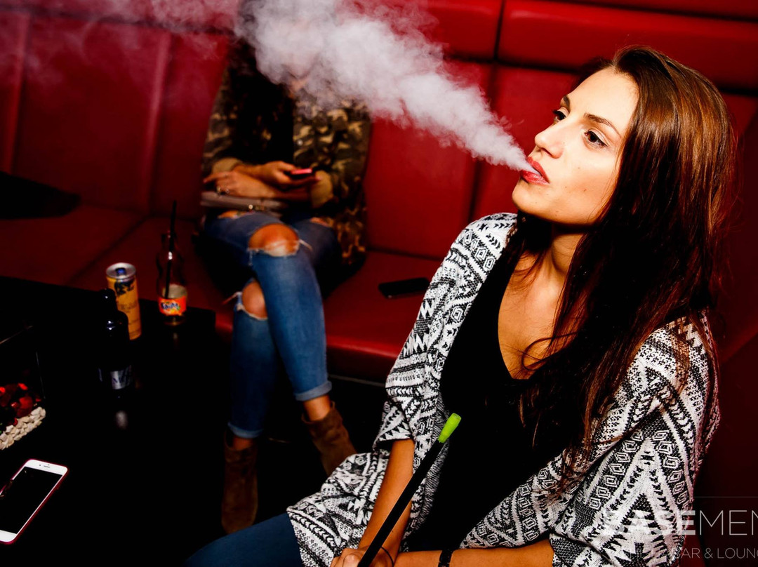 Basement  Shishabar & Lounge-奥斯纳布吕克必去景点