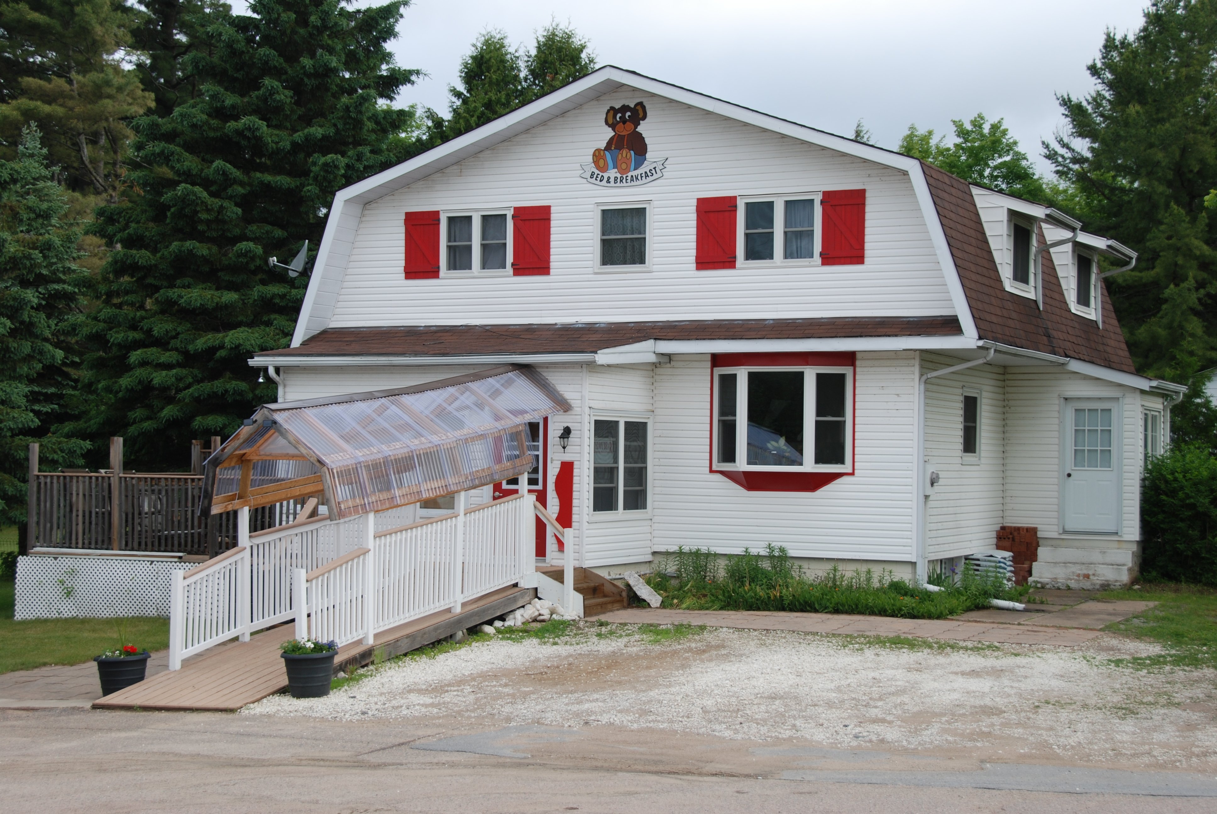 Teddy Bear Bed & Breakfast-官方