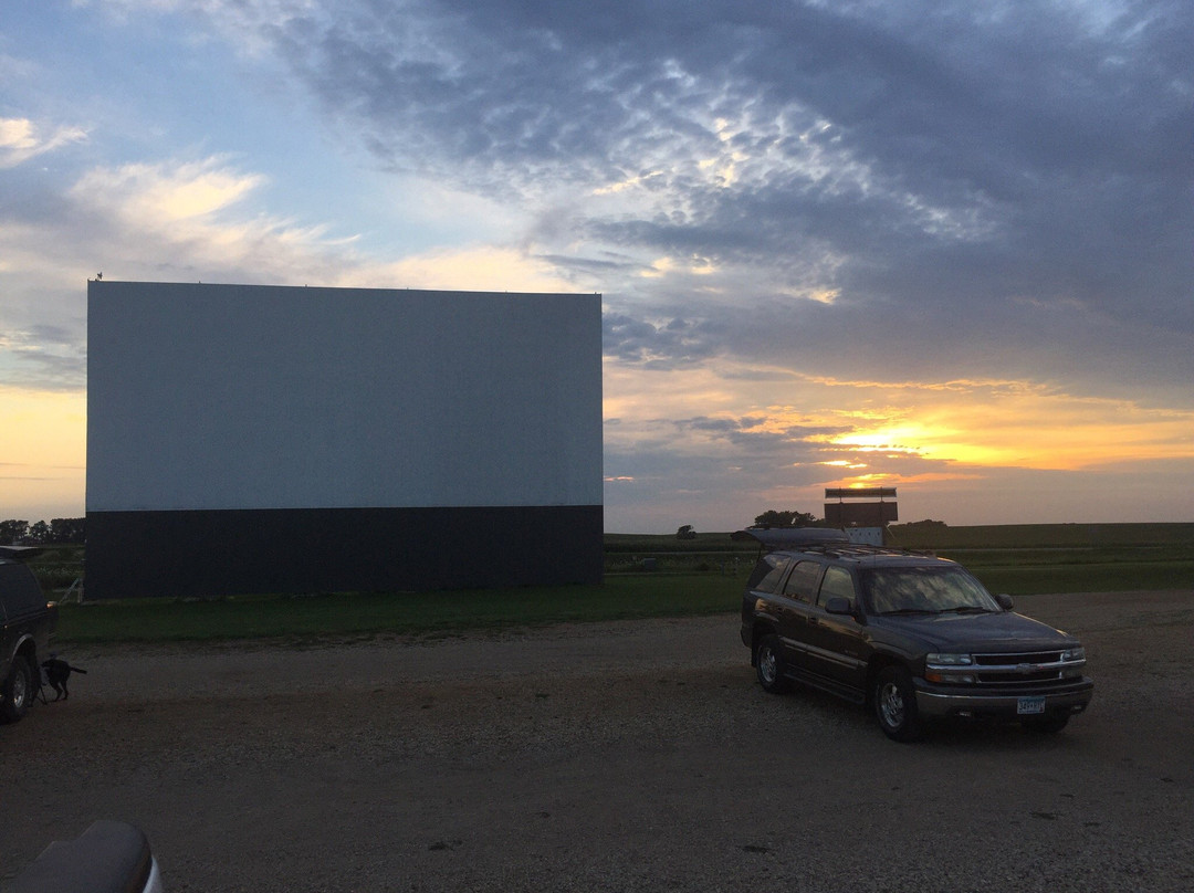 Superior 71 Drive-In Theatre-Spirit Lake必去景点
