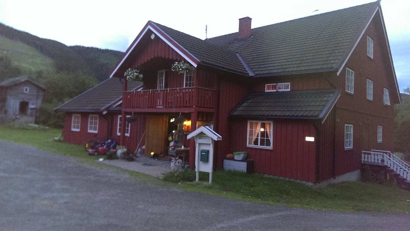 Skarsmoen Gård-官方