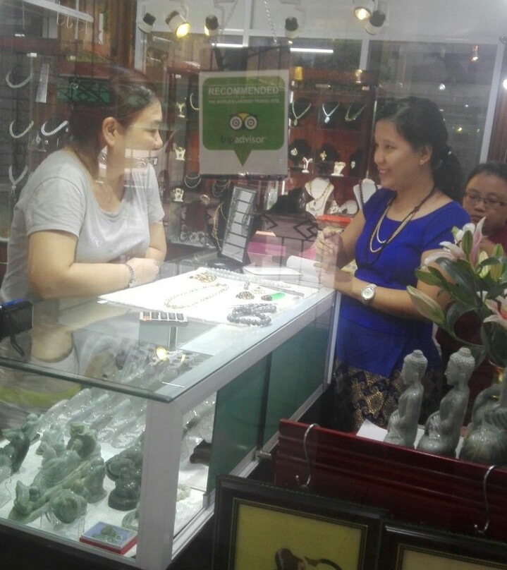 Kaung Sint Yadanar Gems and Jewellery-仰光必去景点