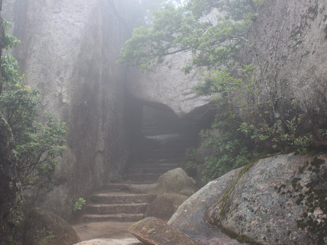 Kuguri Rock-Itsukushima必去景点
