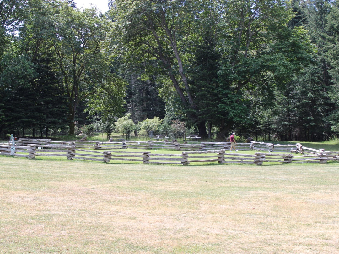 Dinner Bay Park-Mayne Island必去景点