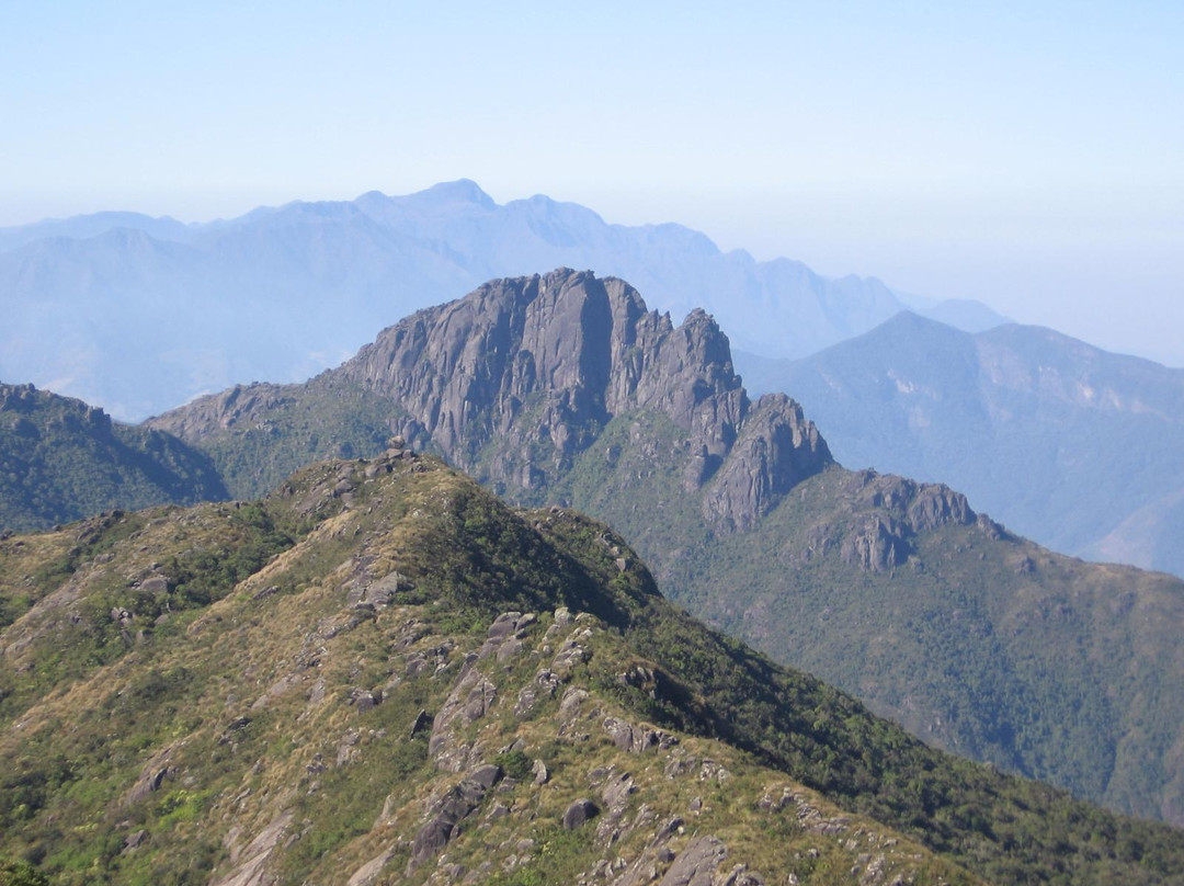 Pico Do Itaguare景点图片