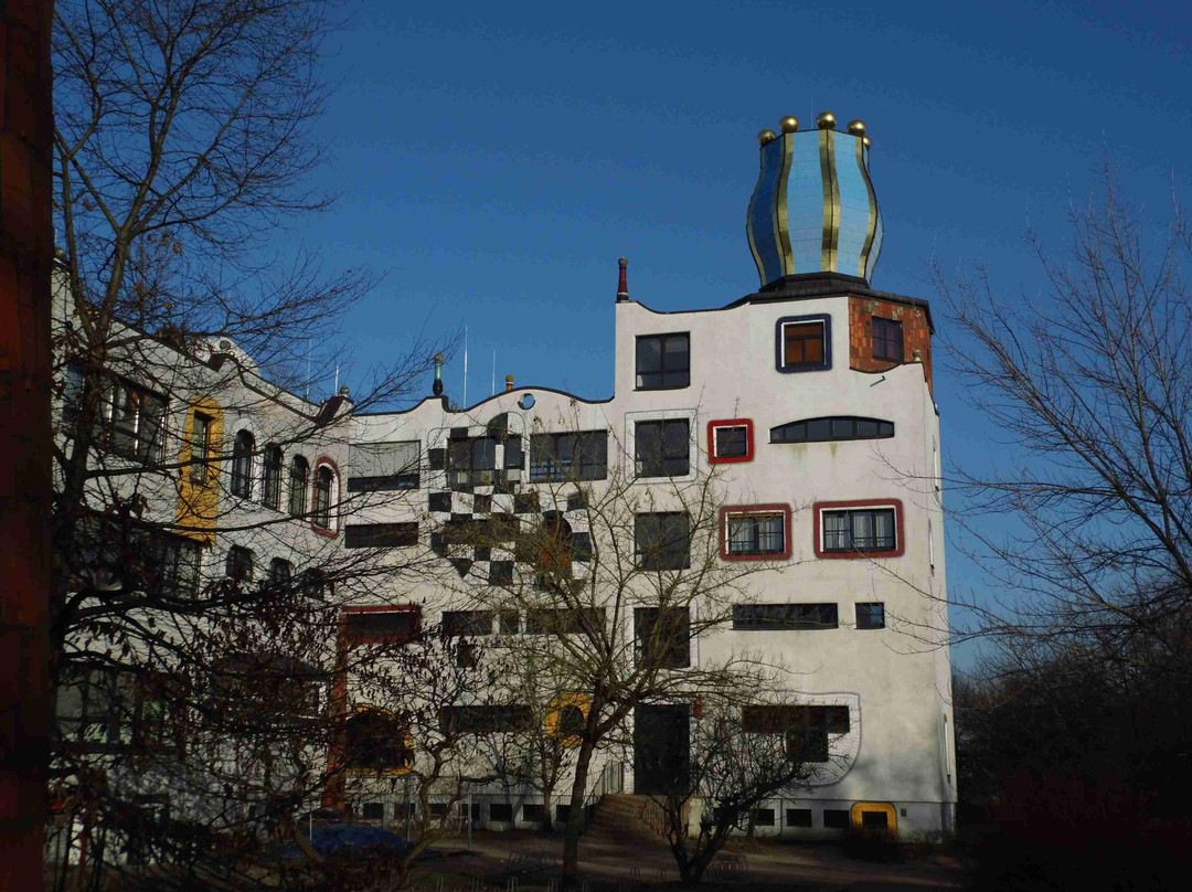Hundertwasserschule景点图片