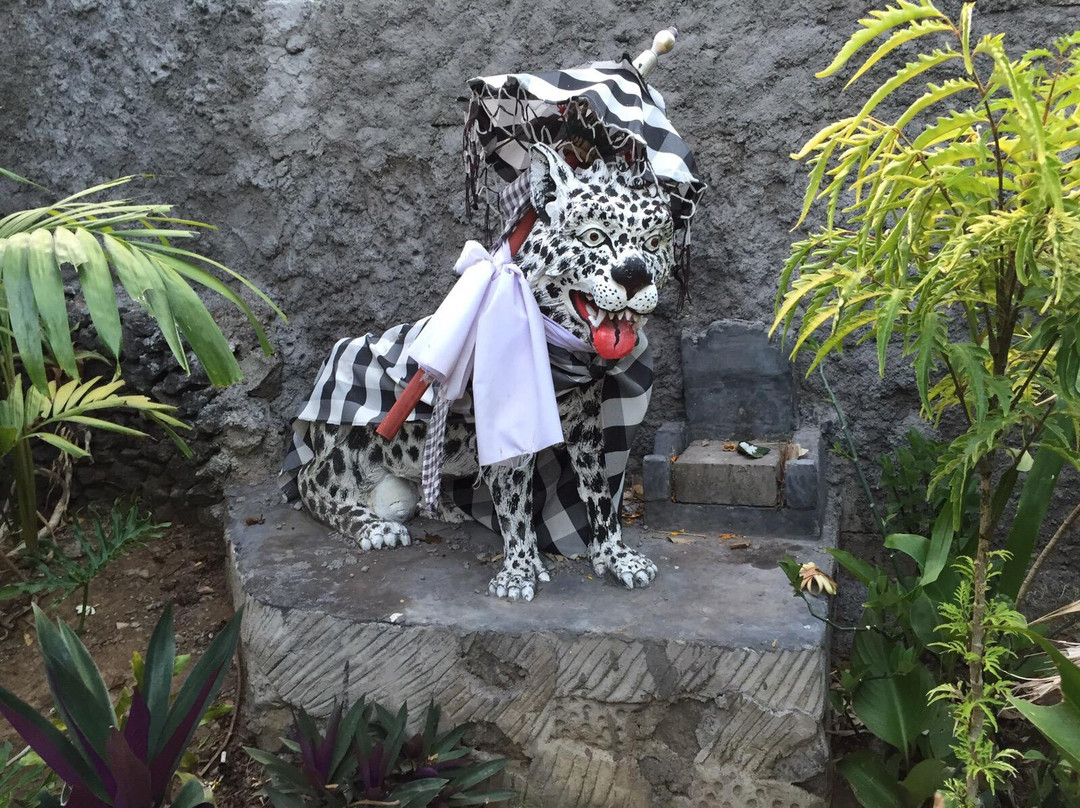 Sea Hua Ha Ha Dive Center, Bar and Restaurant-图兰本必去景点