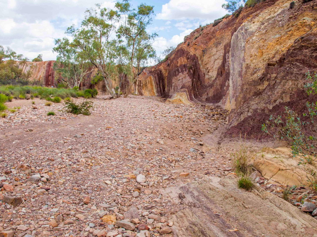 Ochre Pits-West MacDonnell National Park必去景点