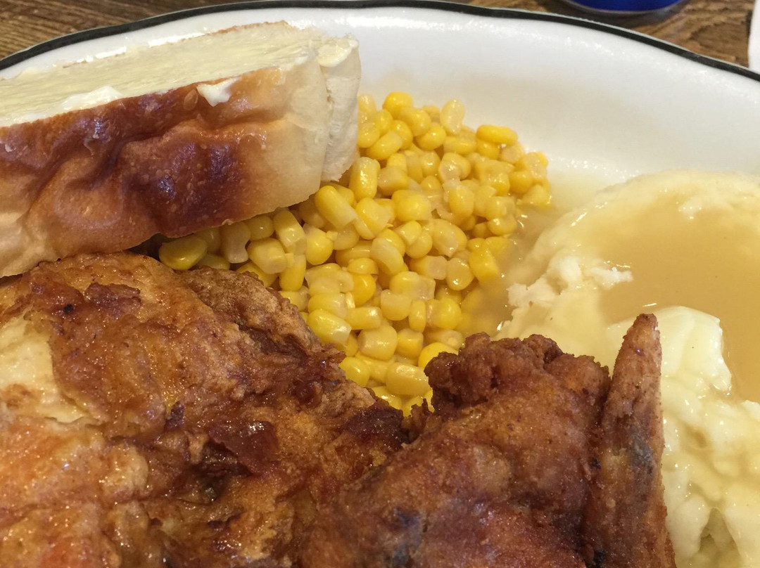 Cuba City餐馆和美食-Sunset Lanes and Hall