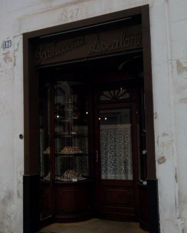 Pasticceria Ascalone-加拉蒂纳必去景点