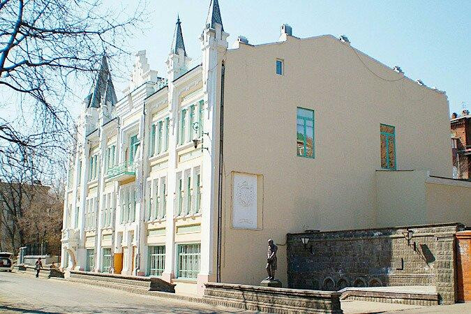 Pushkin Theater-海参崴必去景点