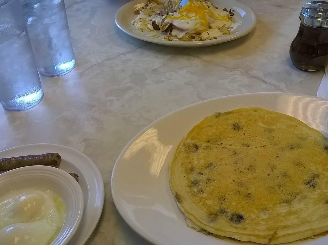 Amelia餐馆和美食-Poochie's Place