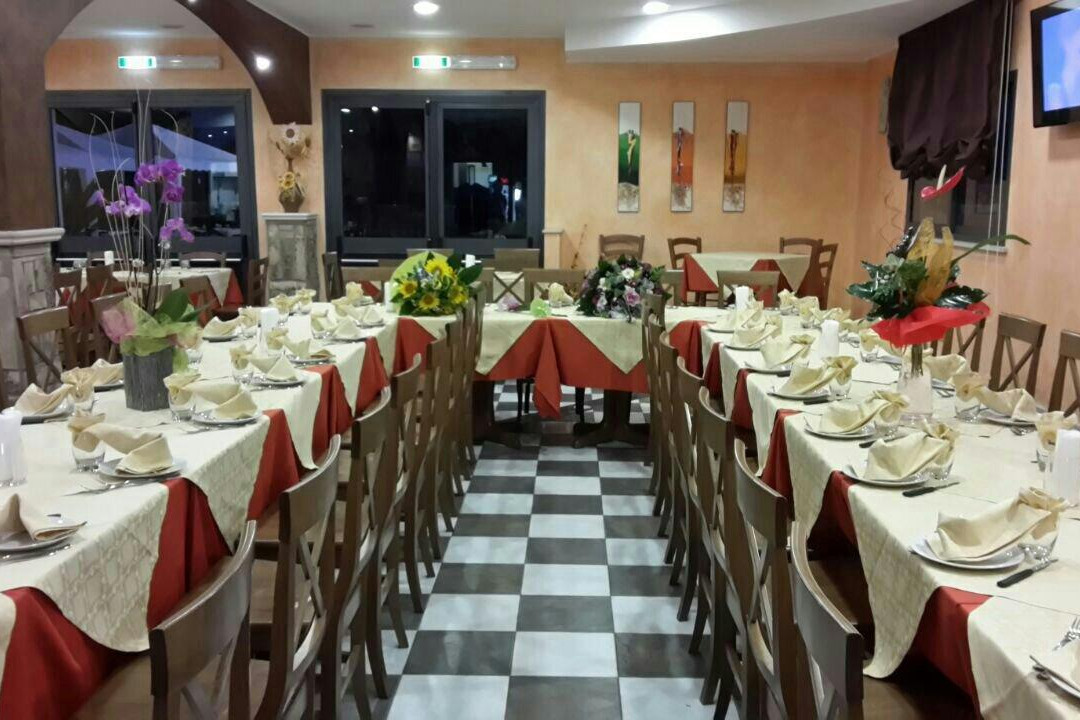Sortino餐馆和美食-Pizzeria la rotonda