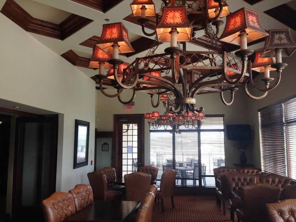 Walnut Shade餐馆和美食-The Magnolia Grille