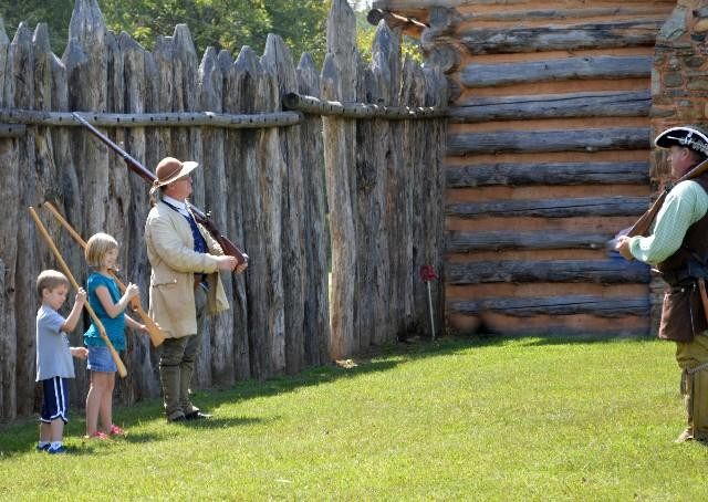 Davidson's Fort Historic Park-Old Fort必去景点