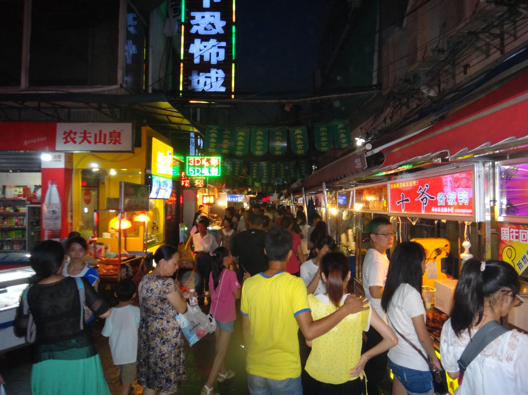 尚水美食街-桂林市必去景点