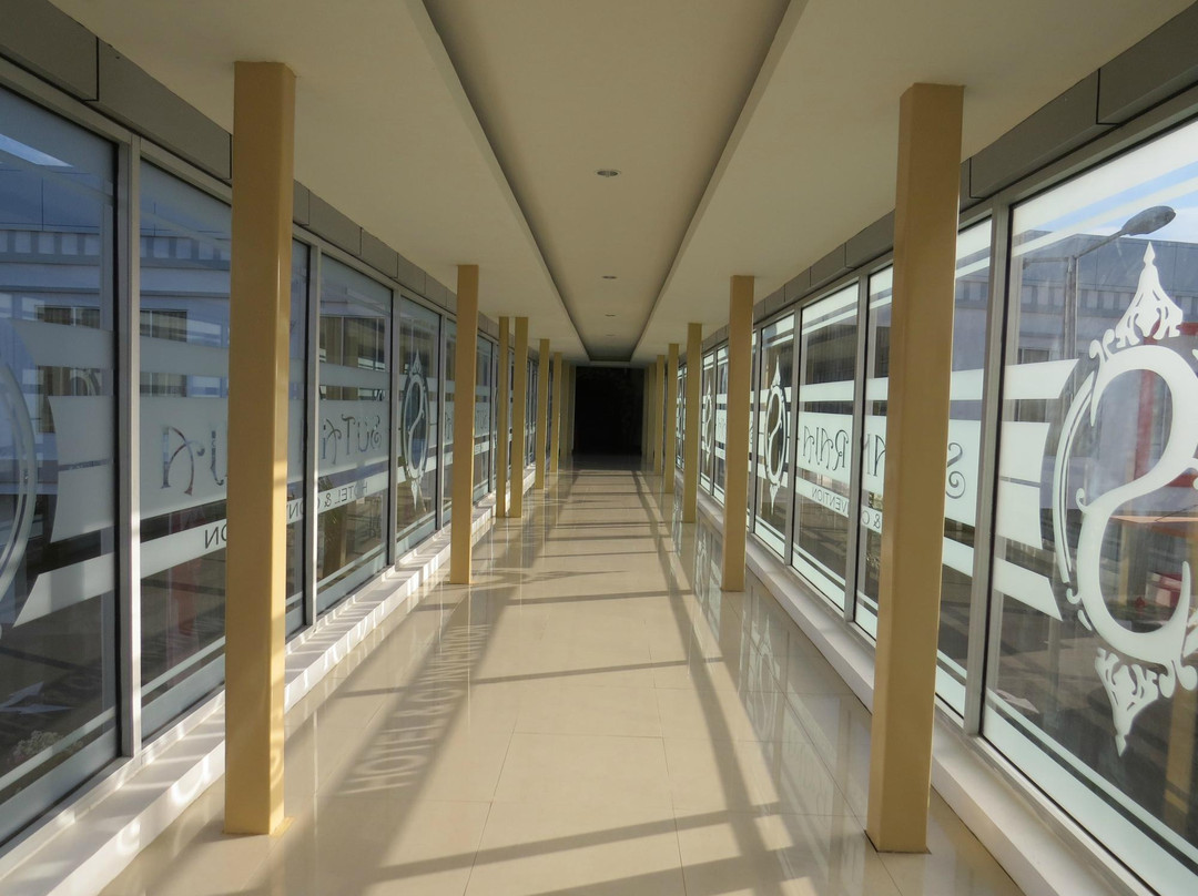 Sutan Raja Hotel & Convention主图