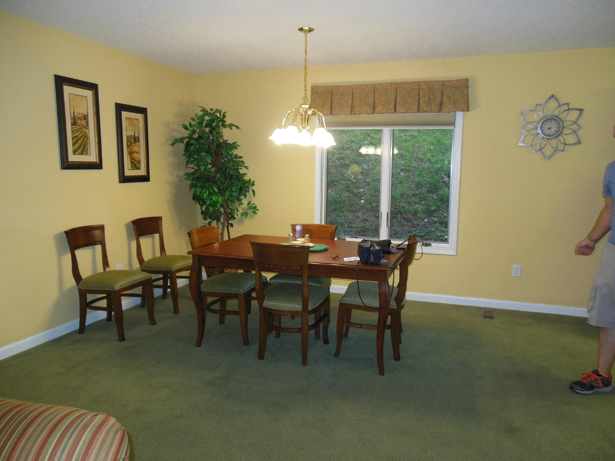 The Summit - 3640-餐饮