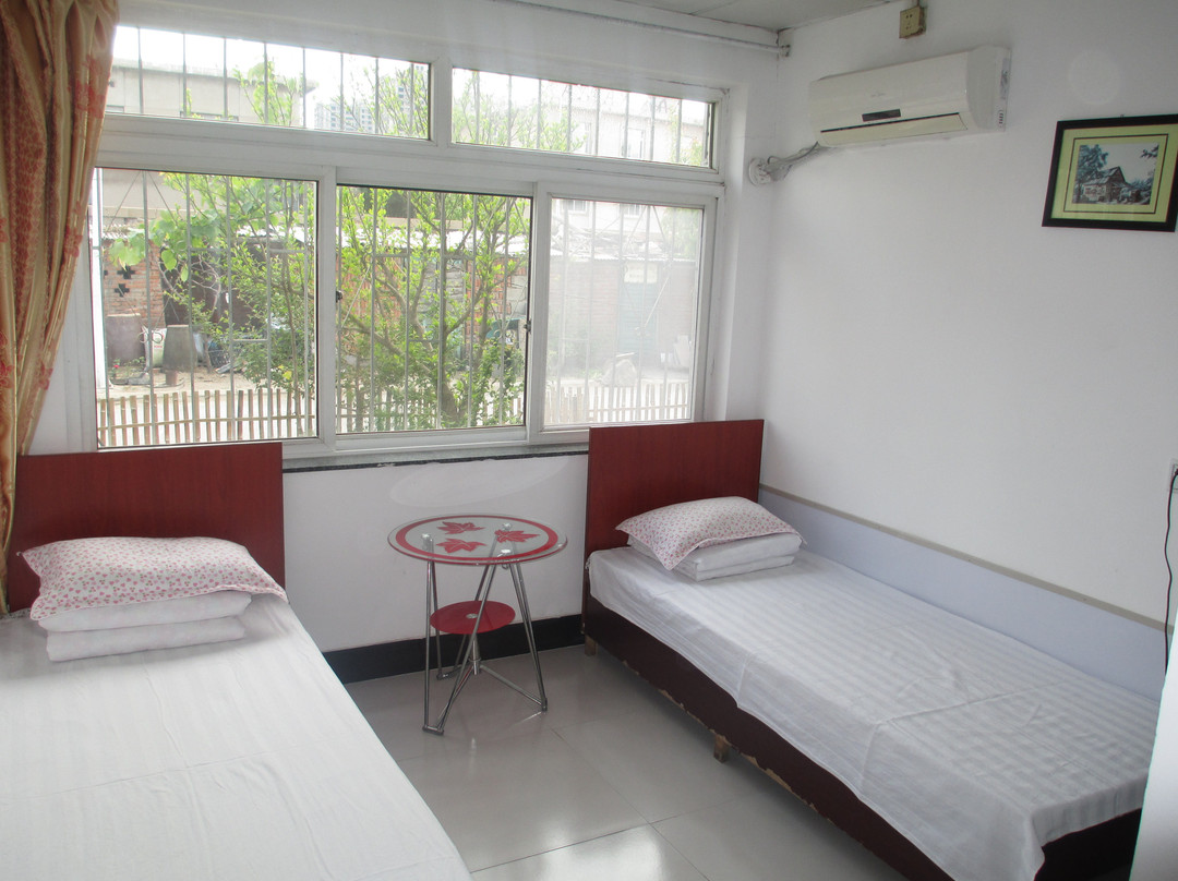 兴城市酒店住宿-一鸣家庭宾馆