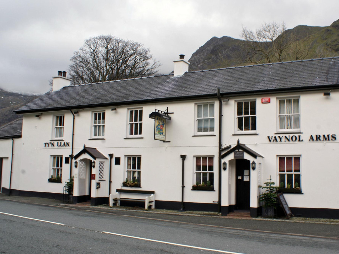 Pont Pen-y-benglog餐馆和美食-Vaynol Arms