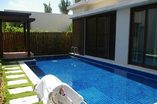 三亚亚龙湾雅高铂尔曼别墅度假酒店主图