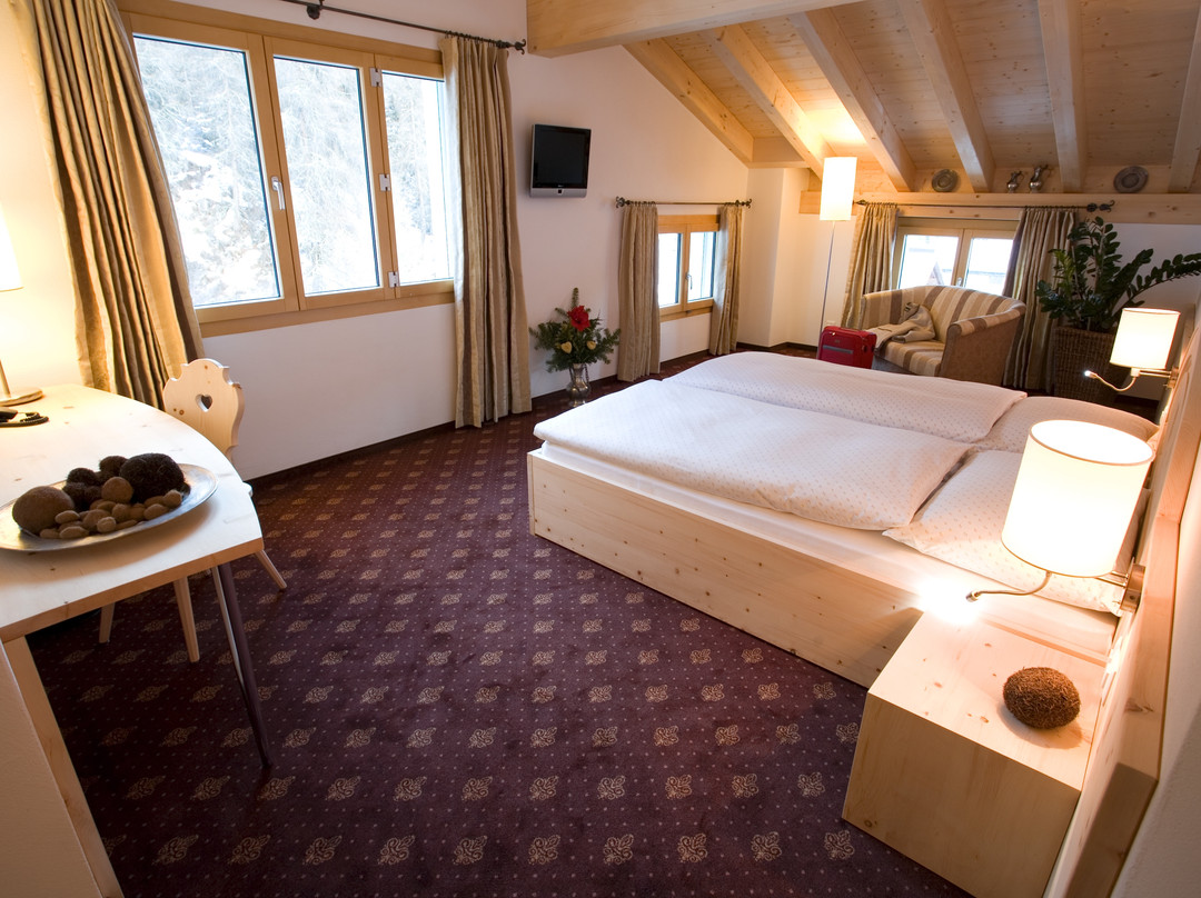 赛莱纳酒店主图