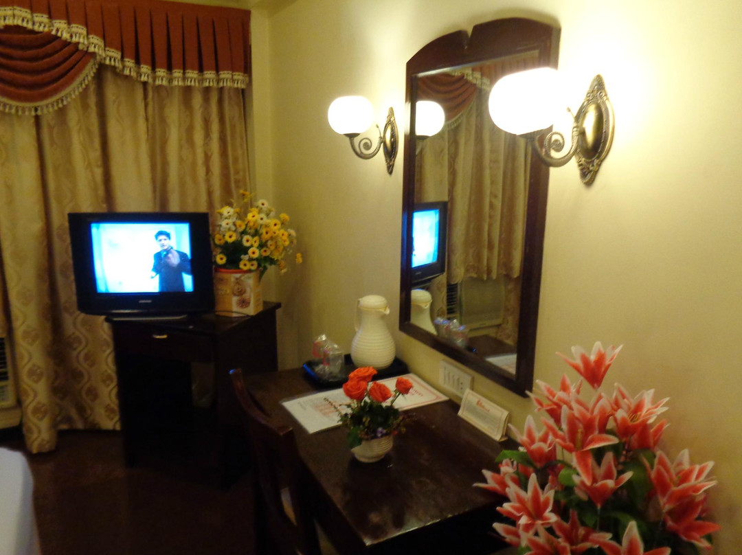 Hotel Poonja International