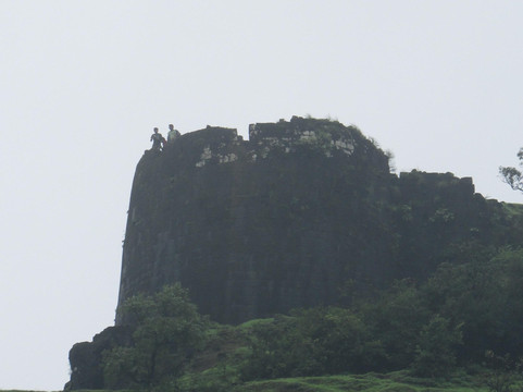 Shreevardhan and Manoranjan Peaks-Rajmachi必去景点