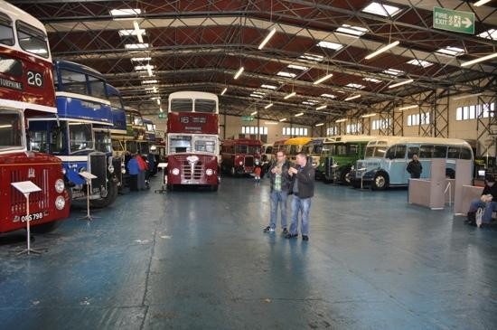 Scottish Vintage Bus Museum-丹弗姆林必去景点