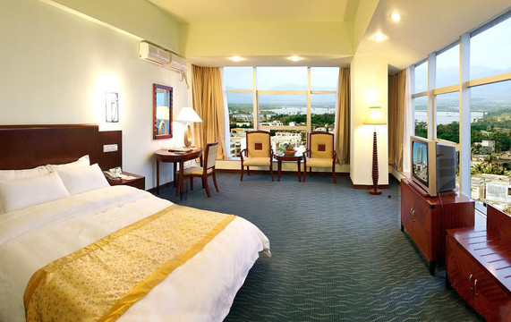 琼海昌隆酒店（银海杂粮街店）主图