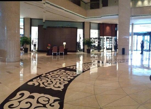 南苑环球酒店主图