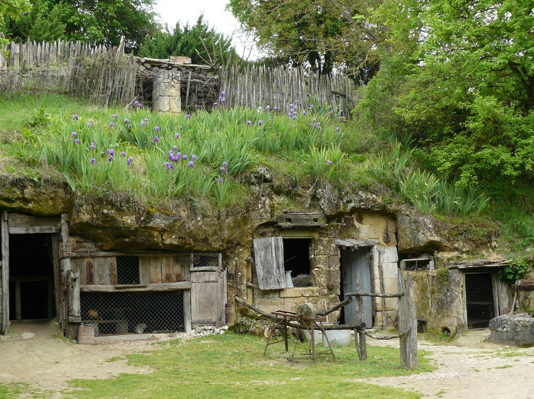 Vallée Troglodytique des Goupillières-阿泽勒丽多城堡必去景点