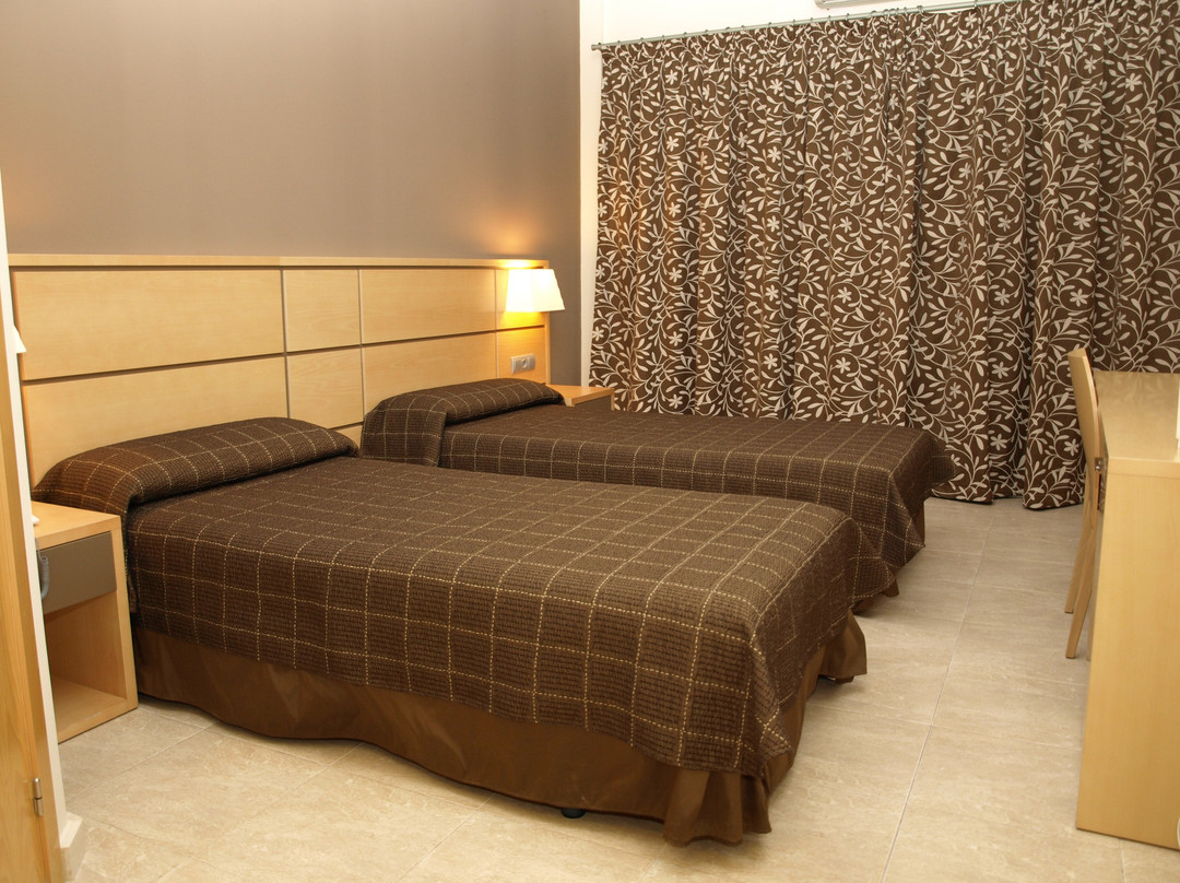 Hotel Portal del Caroig主图