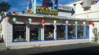 Ugly Trailer Antiques-哈里肯必去景点