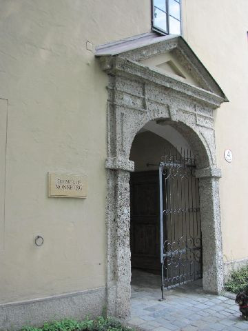 Stift Nonnberg-萨尔茨堡必去景点