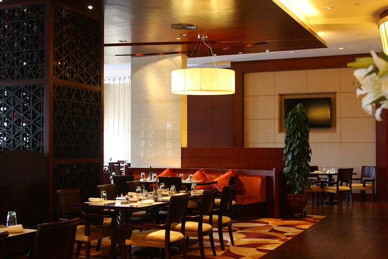 东莞塘厦三正半山酒店主图