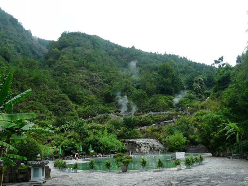 腾冲热海温泉度假酒店·美女池主图