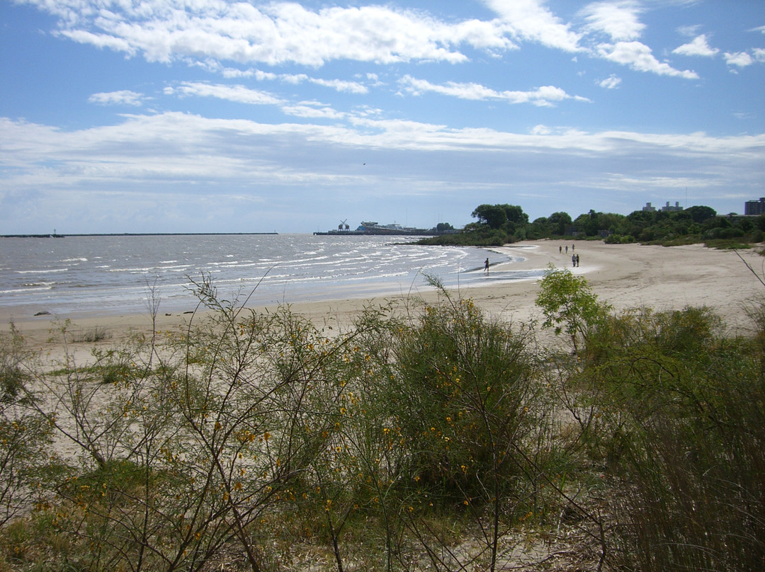 Playa Ferrando-科洛尼亚·德尔萨克拉门托城必去景点