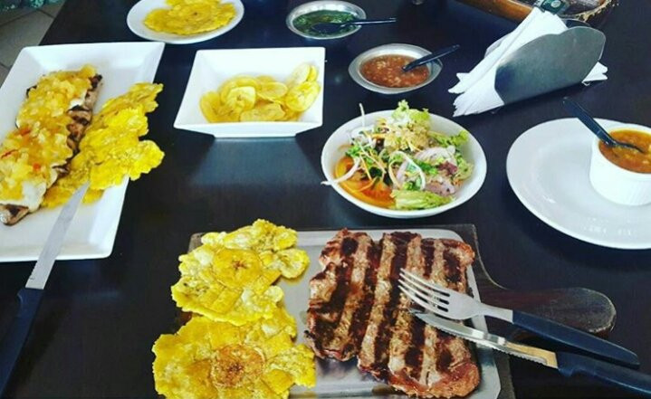 Girardot餐馆和美食-Rancho Medina Parrilla