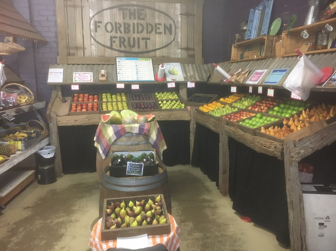 The Forbidden Fruit-Stratham必去景点