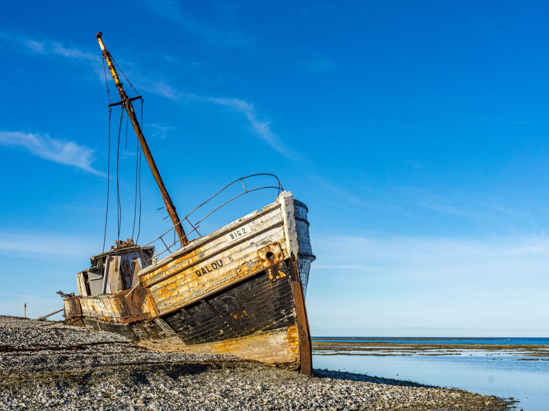 Epave La Calou-Port-Menier必去景点